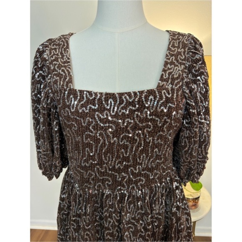 Moon River Brown Sequin Square Neck Puff Sleeve Knee Length Dress Small - Picture 4 of 9